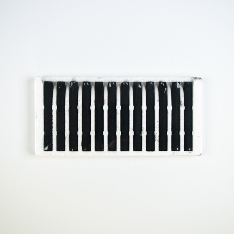 Compressed charcoal - set of 12 - black